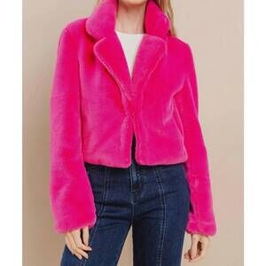 NEW WISTERIA LANE cropped fur jacket in hot pink